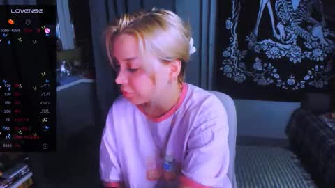   online show from March 16, 6:23 pm