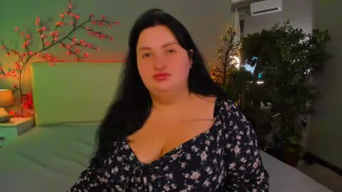 Monica online show from June 23, 12:22 pm