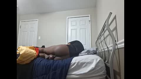 moneyboysaveg548 online show from March 10, 5:45 am