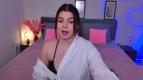 moneyforpeaches online show from June 18, 5:29 pm