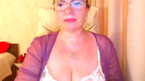 monica online show from July 17, 3:47 pm