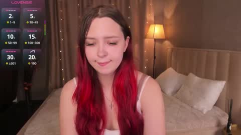 Snapshot of monica__queen chatting on October 19, 5:45 am Monica online show from October 19, 5:45 am