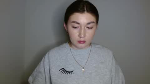 sweet girl and shine body online show from March 23, 7:30 pm