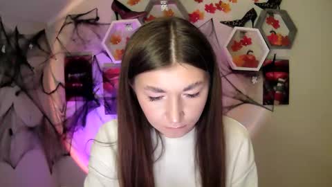 sweet girl and shine body online show from October 13, 9:11 am