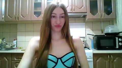 Monica online show from March 13, 9:51 pm