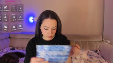 Monica online show from January 27, 9:23 am