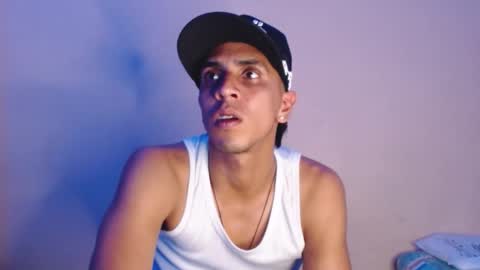 simon dice online show from October 8, 1:35 am