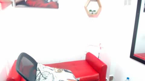 monserrat_diva online show from June 20, 6:36 pm