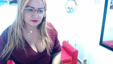 monserrat_diva online show from June 24, 6:37 pm