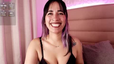 Adriana online show from April 29, 1:27 pm