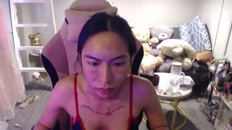 ELYSE A SIMPLE GIRL online show from April 30, 6:07 am