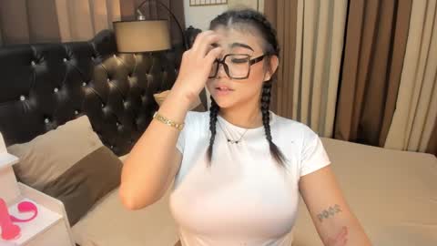 Ruthie online show from February 17, 11:44 am