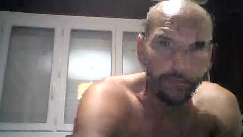 montmasse online show from July 23, 9:23 pm