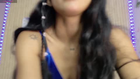 Moon online show from May 1, 11:37 am