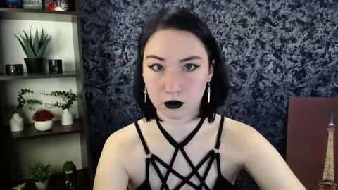 Diana online show from February 16, 2:26 pm