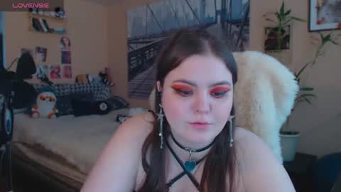 Keira online show from July 1, 4:26 pm