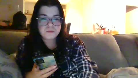 moonbutterfly94 online show from February 1, 9:11 am