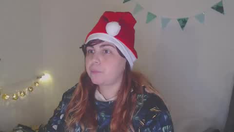 MoonFox  online show from December 22, 12:28 am