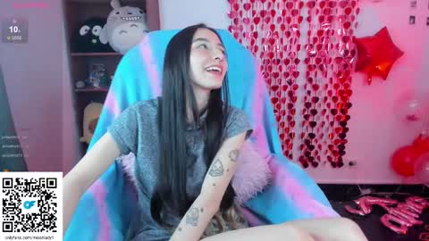 MOON  online show from March 2, 5:33 am