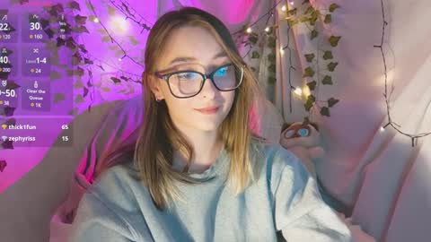 Snapshot of moonlight__lovers chatting on December 3, 1:38 pm Dana online show from December 3, 1:38 pm