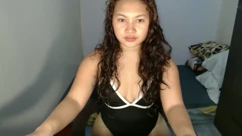 moon online show from February 28, 10:19 am