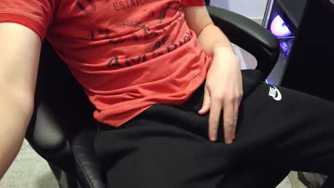 moonlighter7 online show from October 31, 1:17 am