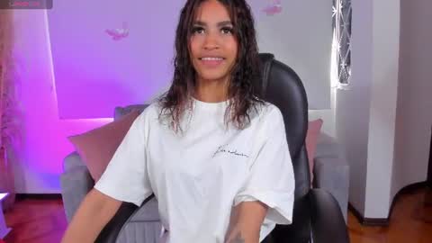 Rosa  online show from June 8, 8:54 pm