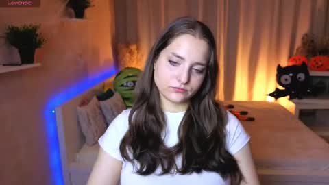 Lina online show from October 21, 3:55 am