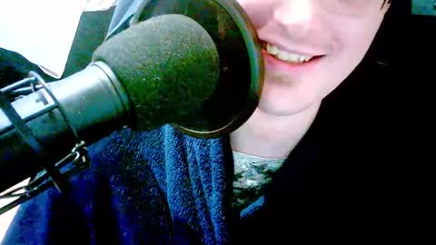 Moonsire online show from January 5, 6:56 pm