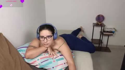 Moon Woman online show from February 19, 8:13 am