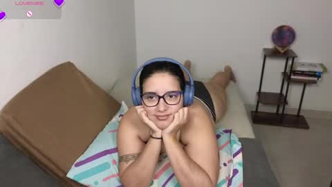 Moon Woman online show from April 27, 4:54 am