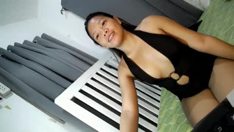 eiren siarez online show from July 15, 2:33 pm