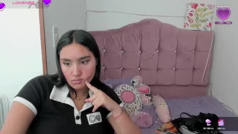 morena_rodriguez_9 online show from December 2, 7:34 pm