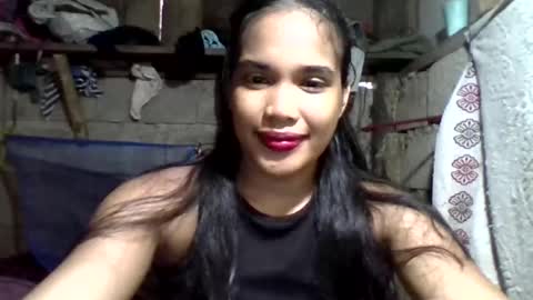 morenagirlpinay18 online show from April 28, 5:12 am