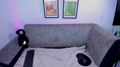 morgana_noctis online show from February 26, 1:42 am