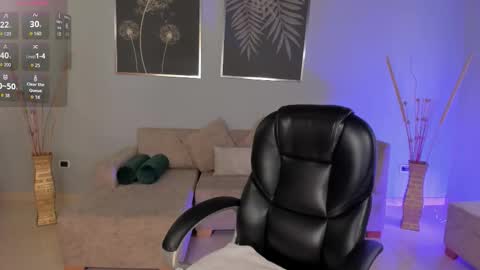 Morgan Hicks online show from November 19, 7:34 pm