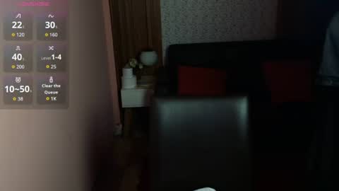 Moriah online show from July 7, 12:53 pm