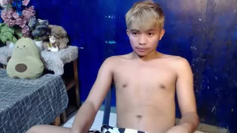 mostwantedtwink online show from April 28, 8:51 am
