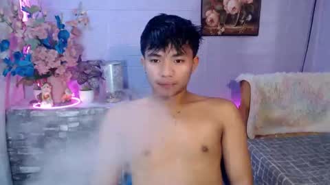 mostwantedtwink online show from July 5, 9:38 am