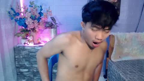 mostwantedtwink online show from July 9, 11:25 am