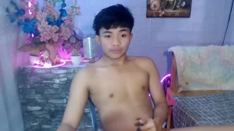 mostwantedtwink online show from July 19, 4:31 pm