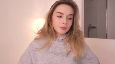 MIRA online show from November 22, 5:33 pm