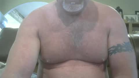 motorguy08 online show from May 6, 4:02 pm