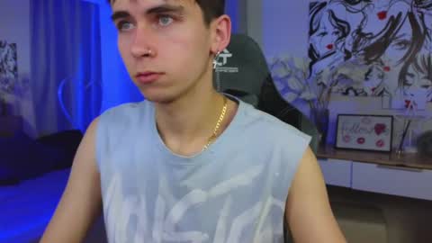 Kris online show from March 12, 8:52 pm