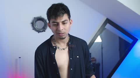 Alpha LATINO online show from May 1, 7:02 am