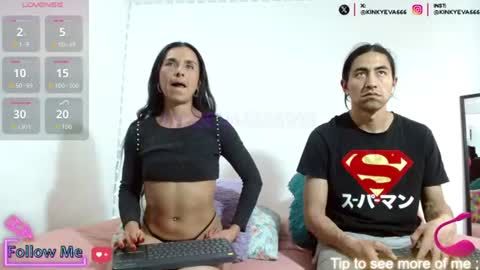 Mrandmrs666999 online show from June 22, 7:32 pm