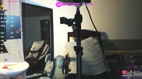 Snapshot of mrandrey23 chatting on September 25, 11:01 pm mrandrey23 online show from September 25, 11:01 pm