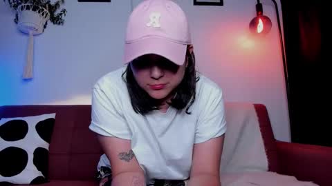 Laura online show from December 19, 6:20 am