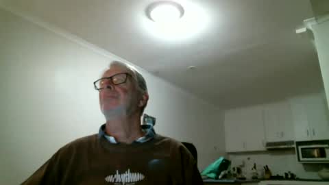 mrcreek1531 online show from June 17, 12:32 pm