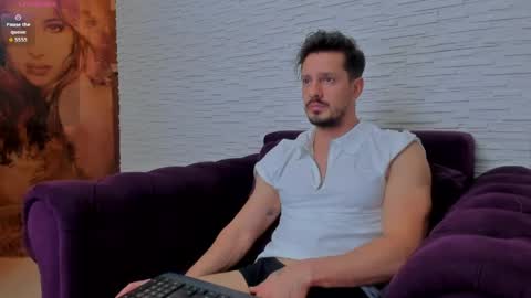 David online show from April 30, 8:57 pm